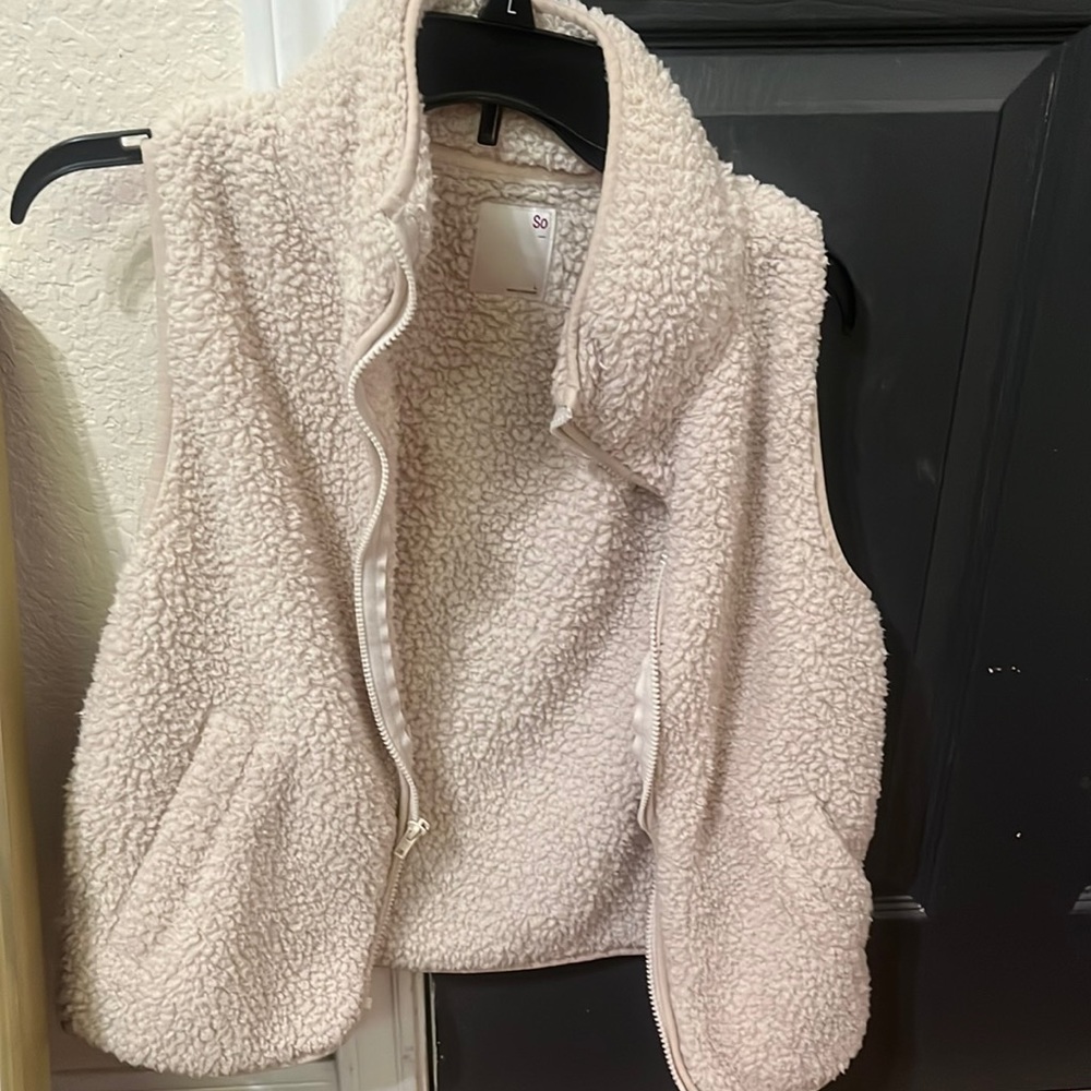 Off white fluffy vest